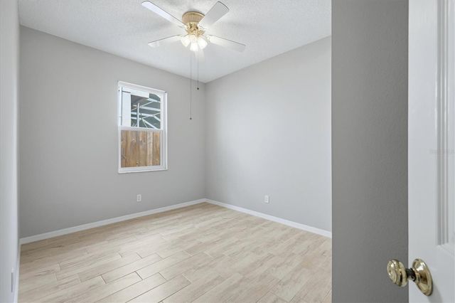 919 GRAND CANYON DRIVE, Valrico, FL 33594