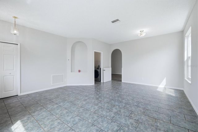 919 GRAND CANYON DRIVE, Valrico, FL 33594