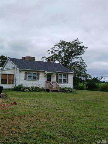 5802 Hwy F Highway, Farmington, MO 63640