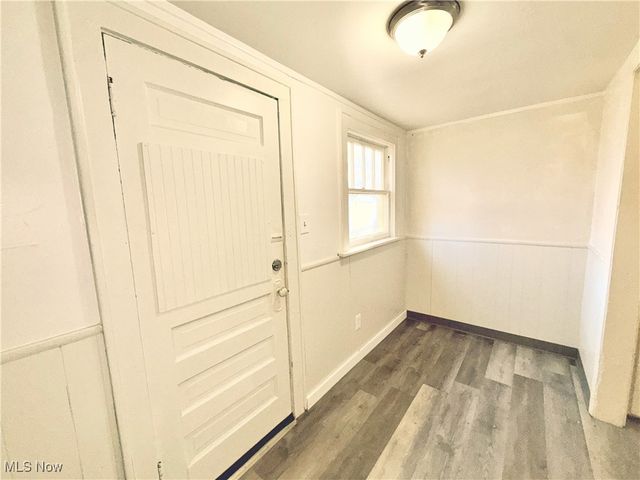 325 Grace Avenue, Akron, OH 44320