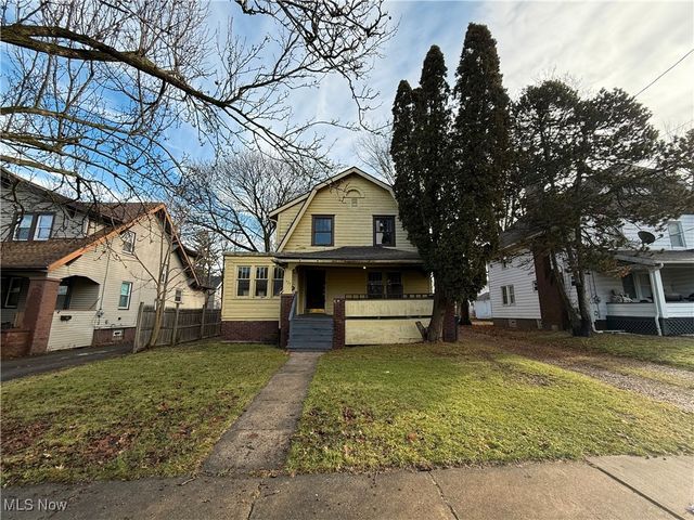 325 Grace Avenue, Akron, OH 44320
