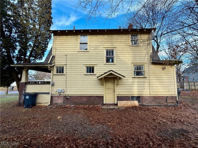 325 Grace Avenue, Akron, OH 44320