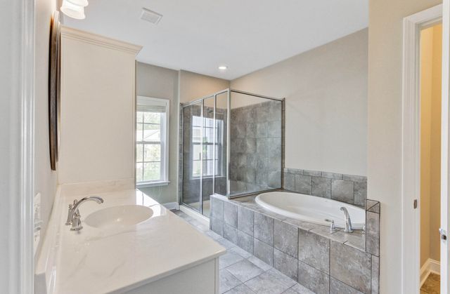 2005 Kings Gate Lane, Mount Pleasant, SC 29466