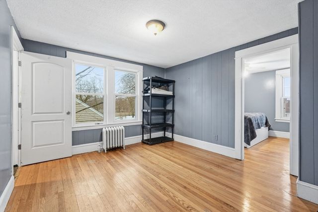 34 Savoy Ave, Springfield, MA 01104