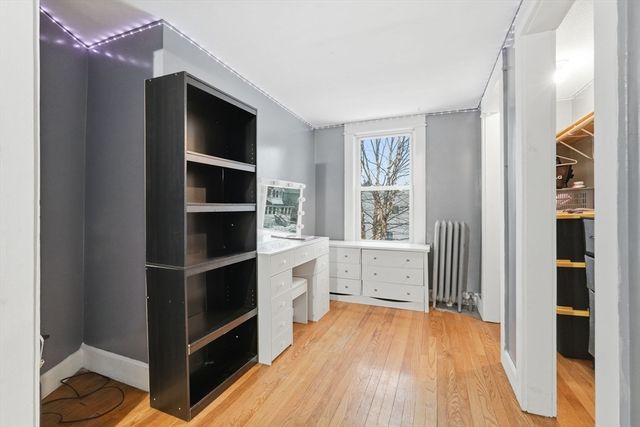 34 Savoy Ave, Springfield, MA 01104