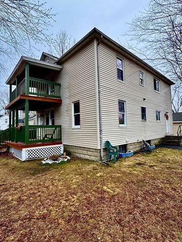 34 Savoy Ave, Springfield, MA 01104