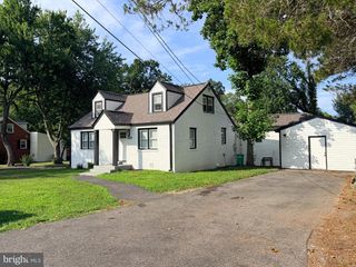 7516 BURGESS LN, Fort Washington, MD 20744