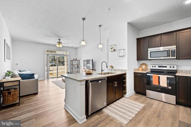 7106 WYNFIELD BOULEVARD, York, PA 17403