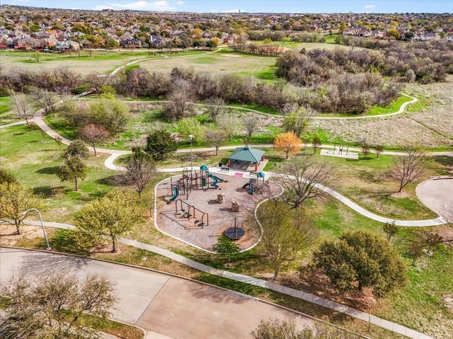 4704 Sabine Street, Fort Worth, TX 76137