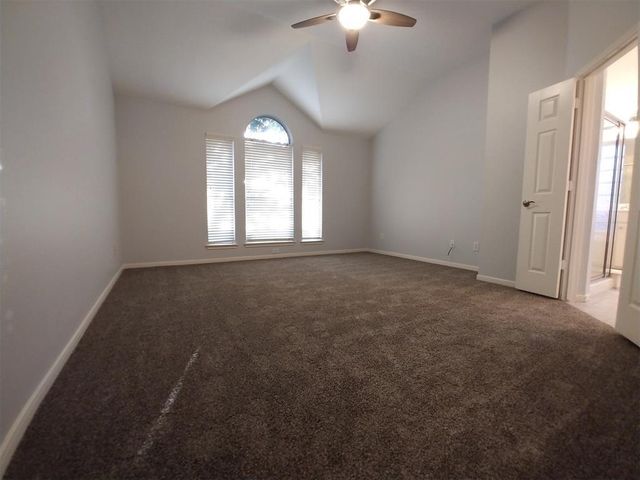 8911 Starlamp Lane, Houston, TX 77095