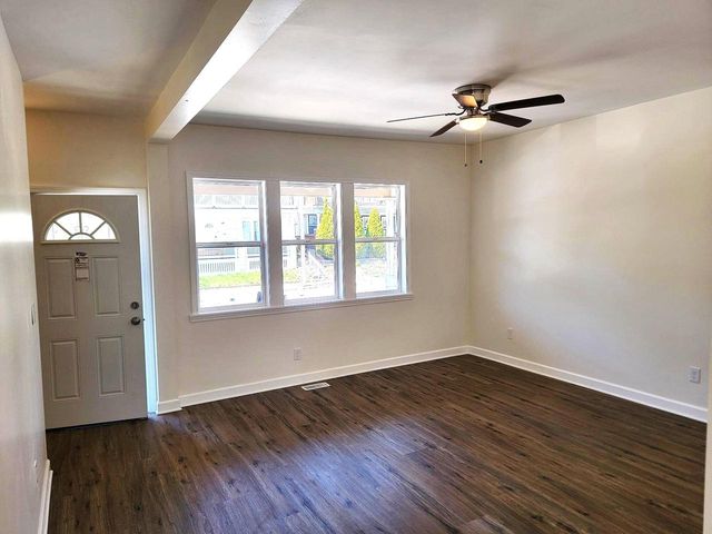 2606 Holton STREET, Milwaukee, WI 53212