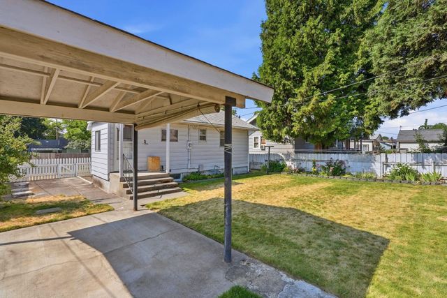 421 E Courtland Ave, Spokane, WA 99207