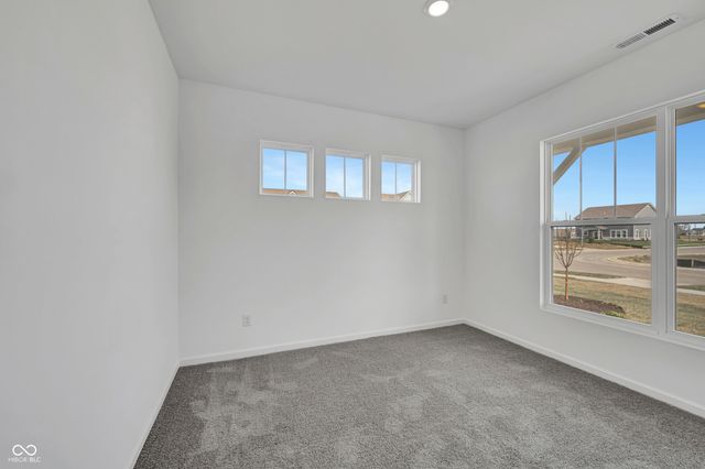 9892 Slater Drive, Mccordsville, IN 46055