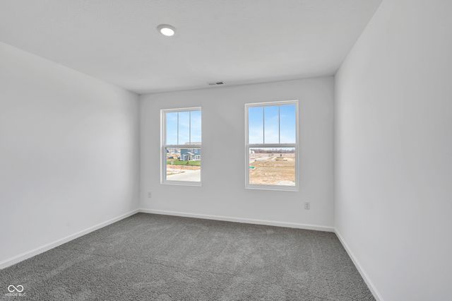 9892 Slater Drive, Mccordsville, IN 46055