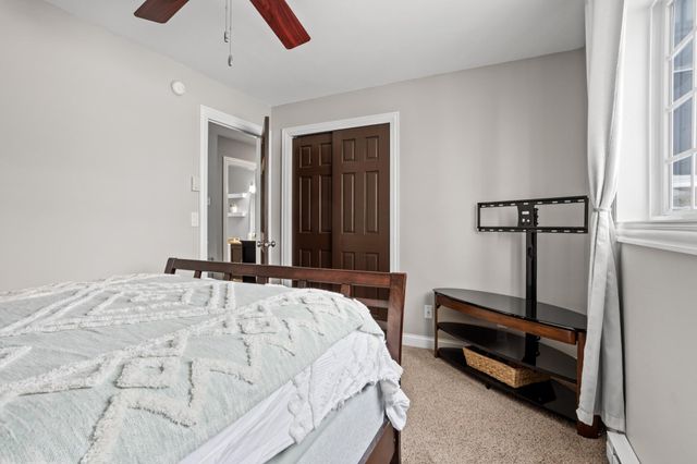 2390 58 Avenue S, Fargo, ND 58104