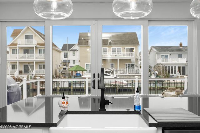 50 Neptune Road, Toms River, NJ 08753