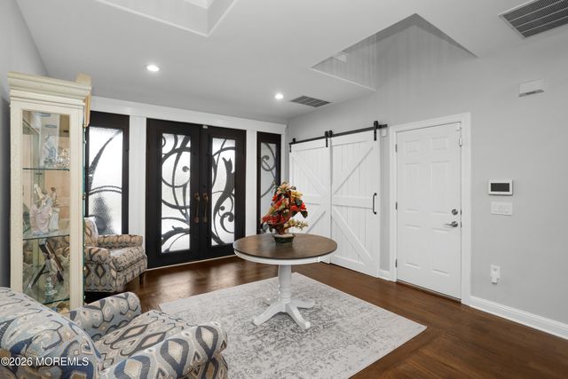 50 Neptune Road, Toms River, NJ 08753