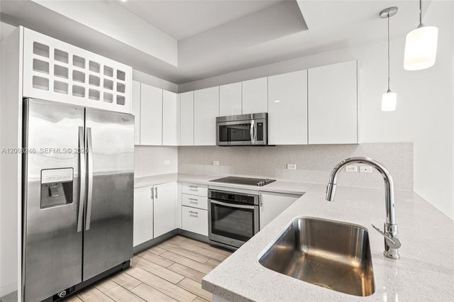 999 SW 1st Avenue PH08, Miami, FL 33130