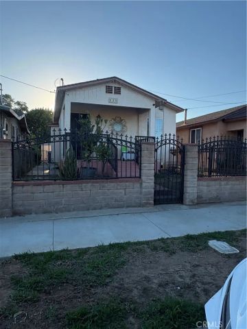 225 S Kern, Los Angeles, CA 90022