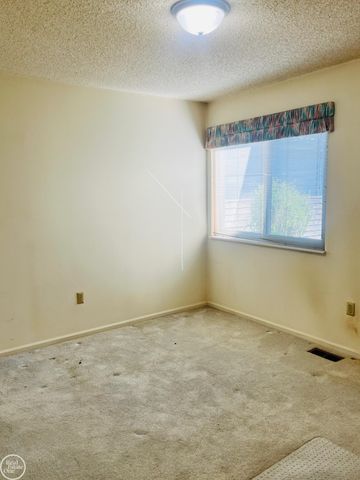 970 St Joseph Lane, Marysville, MI 48040