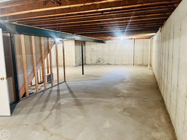 970 St Joseph Lane, Marysville, MI 48040