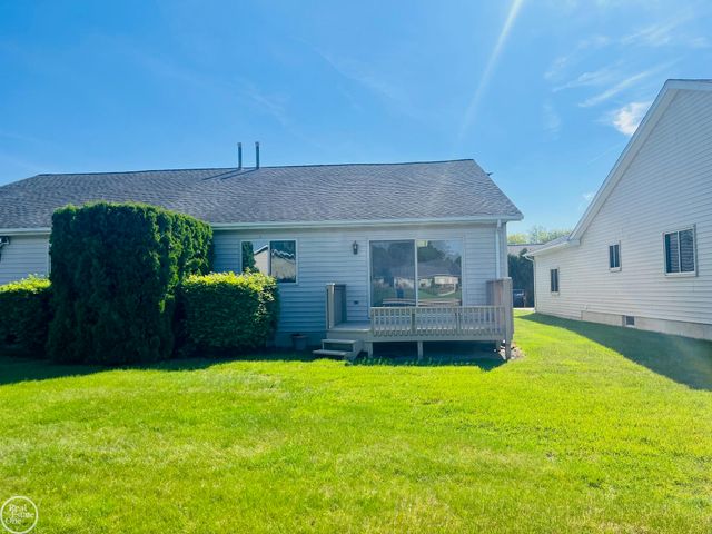 970 St Joseph Lane, Marysville, MI 48040