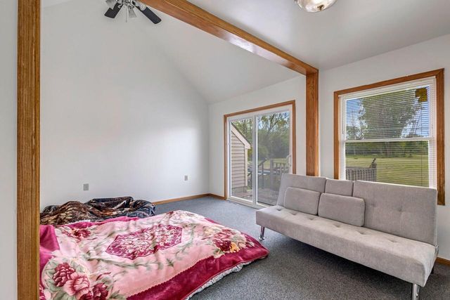 9335 W County Line ROAD #9325, Milwaukee, WI 53224