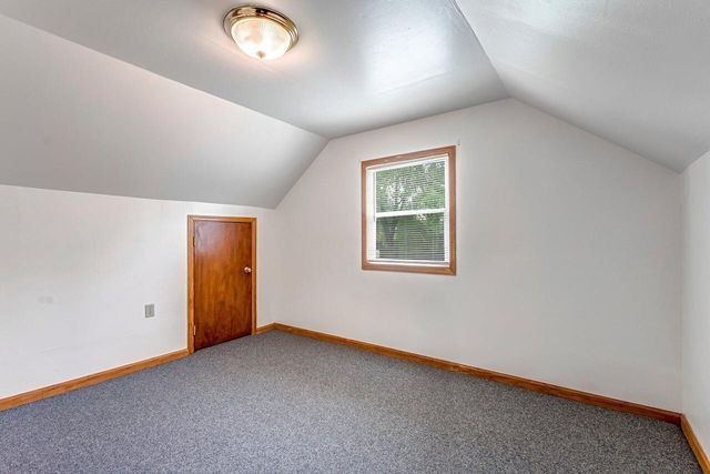 9335 W County Line ROAD #9325, Milwaukee, WI 53224