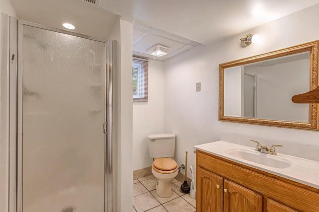 9335 W County Line ROAD #9325, Milwaukee, WI 53224