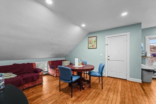 709 Second St, Fall River, MA 02721