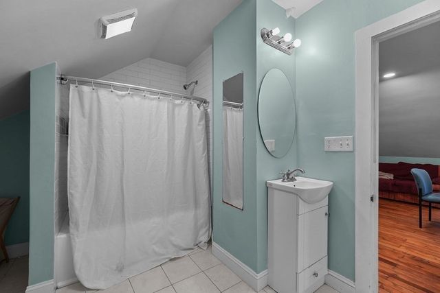 709 Second St, Fall River, MA 02721