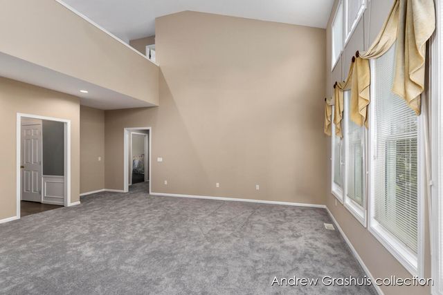 7326 Royal Ridge Se, Gaines Twp, MI 49316