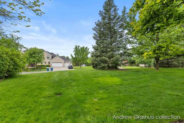 7326 Royal Ridge Se, Gaines Twp, MI 49316