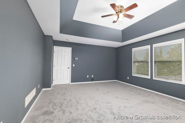 7326 Royal Ridge Se, Gaines Twp, MI 49316