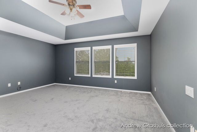 7326 Royal Ridge Se, Gaines Twp, MI 49316