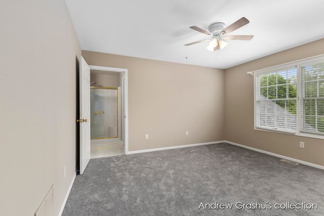 7326 Royal Ridge Se, Gaines Twp, MI 49316