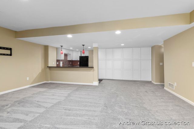 7326 Royal Ridge Se, Gaines Twp, MI 49316
