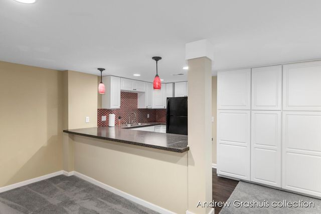 7326 Royal Ridge Se, Gaines Twp, MI 49316