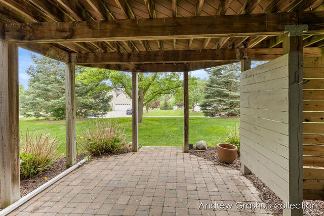 7326 Royal Ridge Se, Gaines Twp, MI 49316