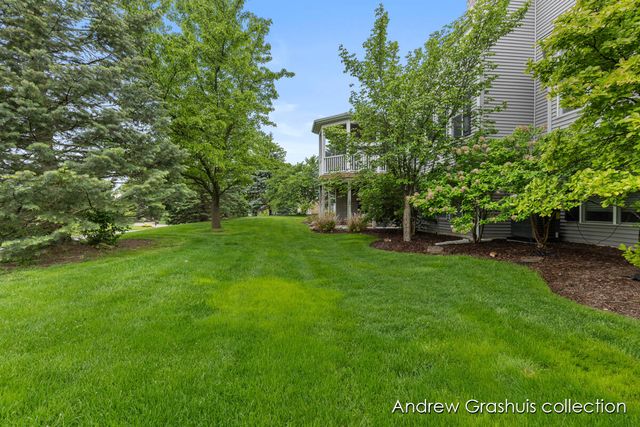 7326 Royal Ridge Se, Gaines Twp, MI 49316
