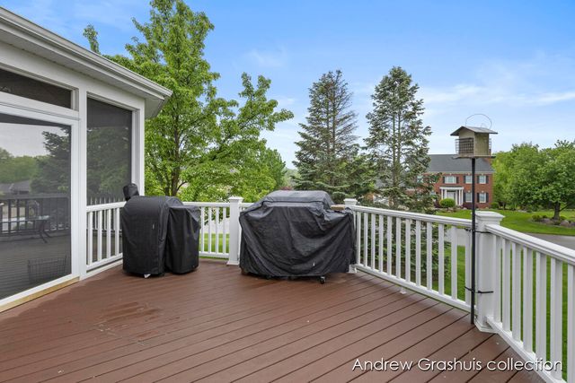 7326 Royal Ridge Se, Gaines Twp, MI 49316