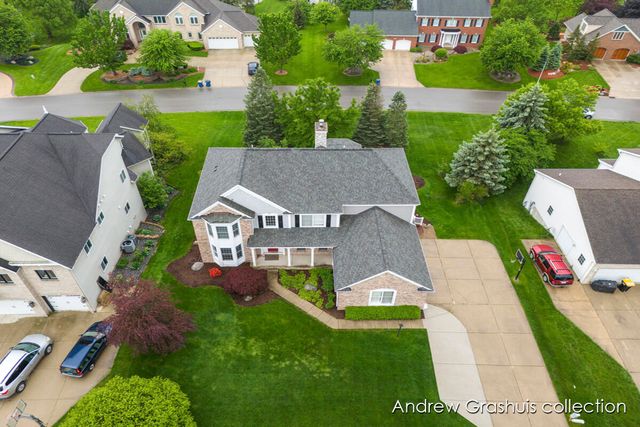 7326 Royal Ridge Se, Gaines Twp, MI 49316
