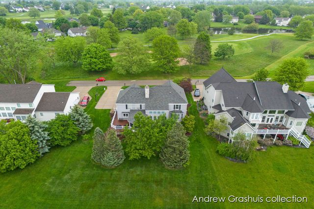 7326 Royal Ridge Se, Gaines Twp, MI 49316