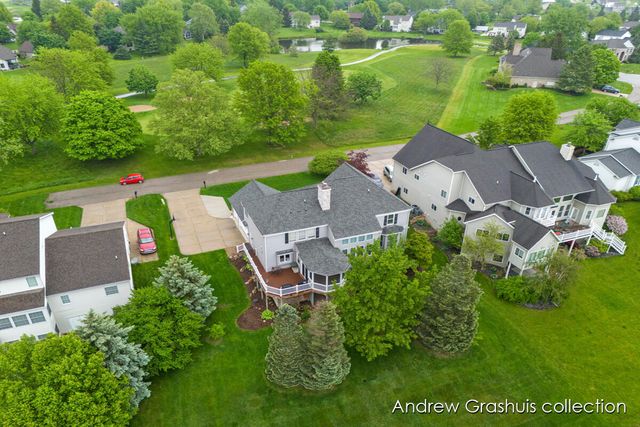 7326 Royal Ridge Se, Gaines Twp, MI 49316