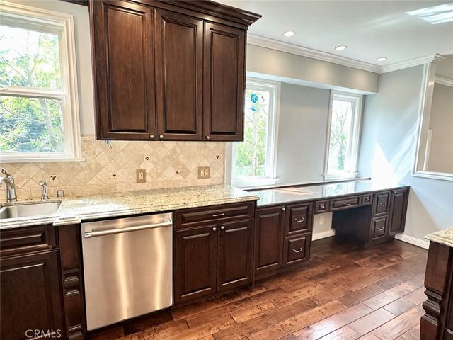 2649 N Parish, Burbank, CA 91504