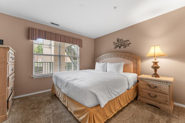 351 S Wildwood Drive 8-4, Branson, MO 65616