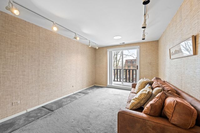 1125 Lake Cook Road 405, Northbrook, IL 60062