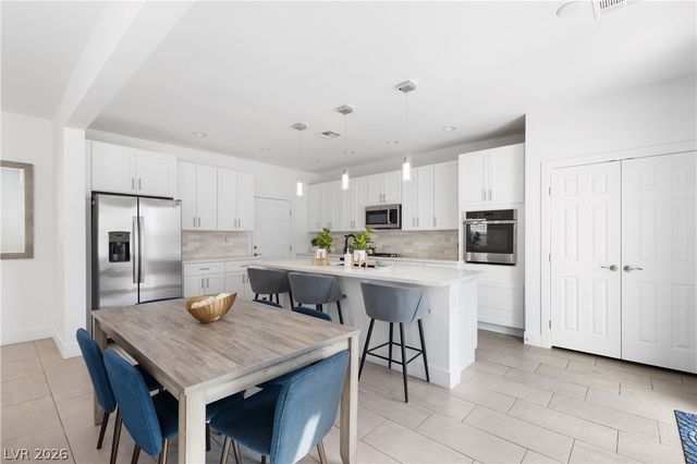 3915 Wesvan Court, Las Vegas, NV 89121