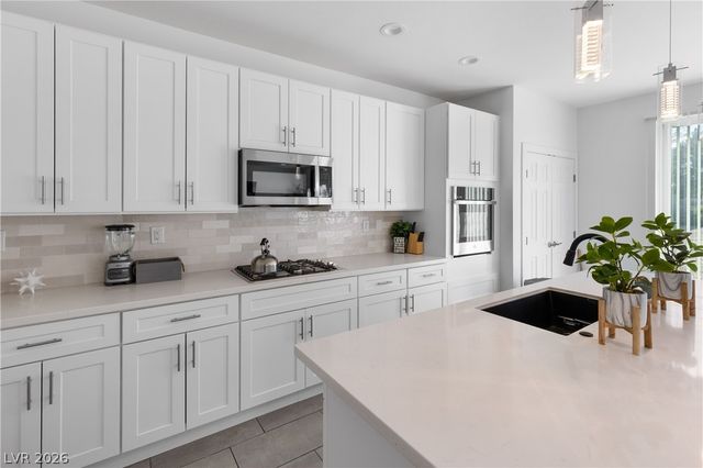 3915 Wesvan Court, Las Vegas, NV 89121