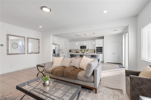 3915 Wesvan Court, Las Vegas, NV 89121